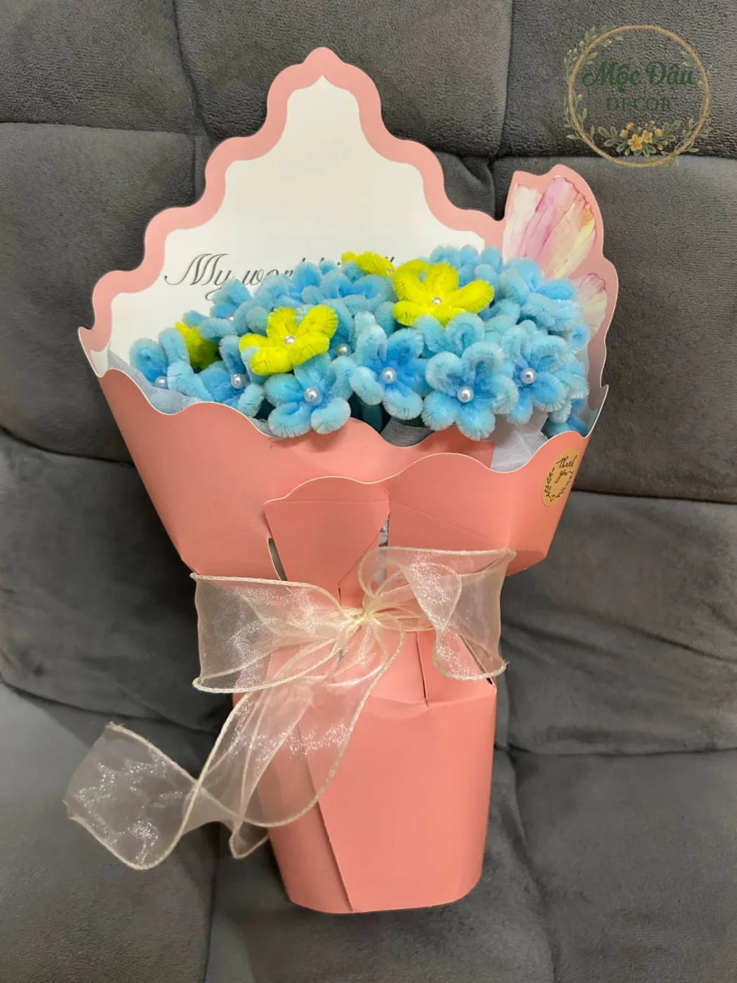 Bó hoa bướm tú cầu xanh
